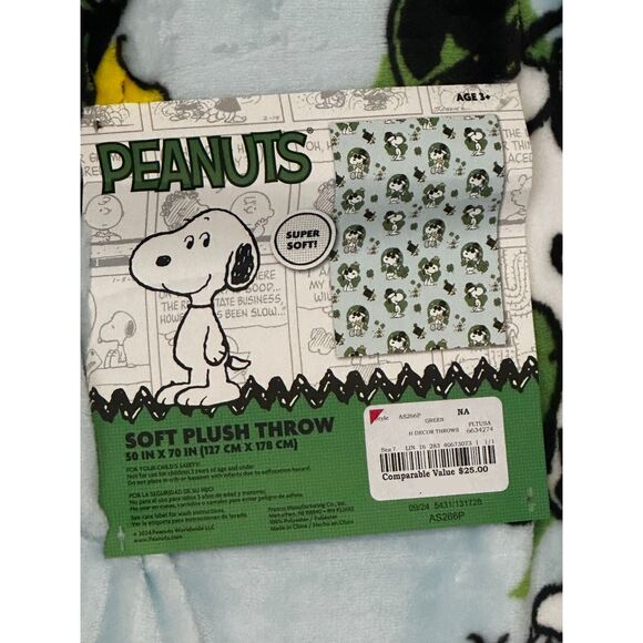 Peanuts Joe Cool Snoopy St Patty's Blue Soft Touch Throw 50x70 Inches NWT - Picture 3 of 3